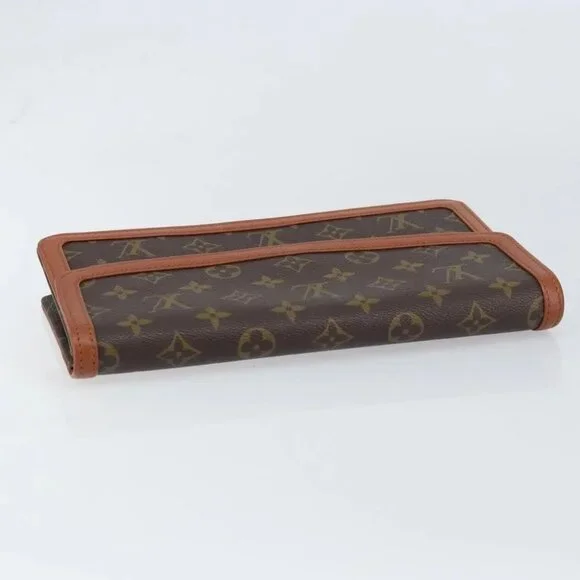 LOUIS VUITTON Monogram Pochette Dam PM Clutch Bag